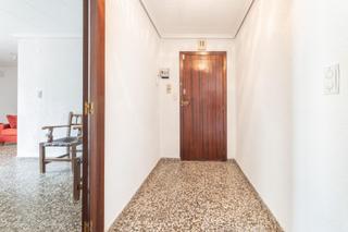 Appartement  Calle rosario creixach. Gran piso con encanto en ubicación inmejorable  amplitud, luz y