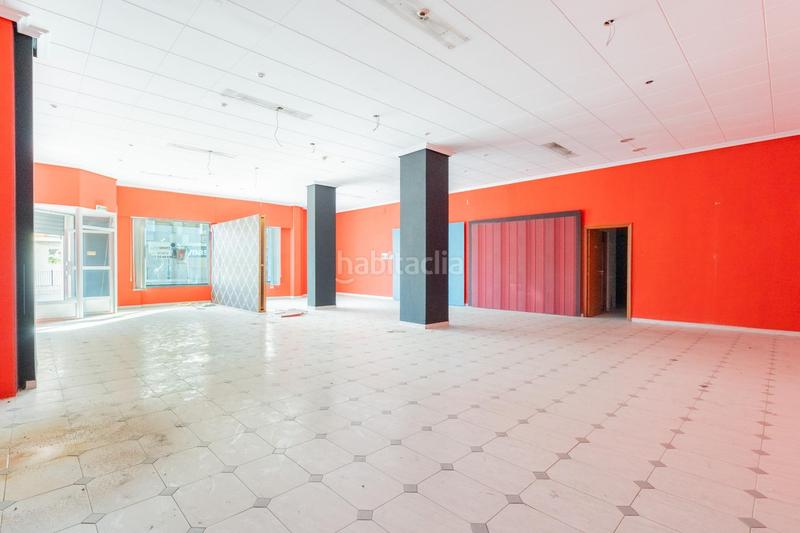 Foto e828d156-e6e0-4085-85bd-8a7c4d7c0c7a. Locale commerciale in Vall d´Uixó (la)