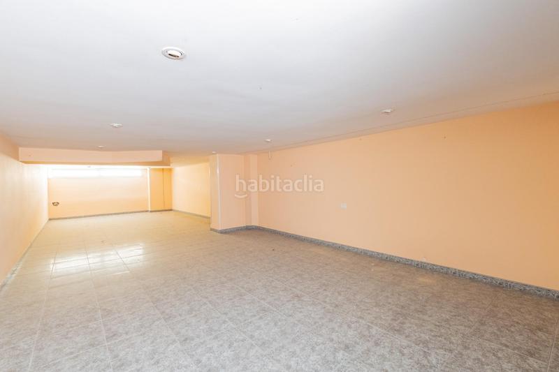 Foto f8ccf312-7748-4510-a3f9-57816d5687e3. Locale commerciale in Vall d´Uixó (la)