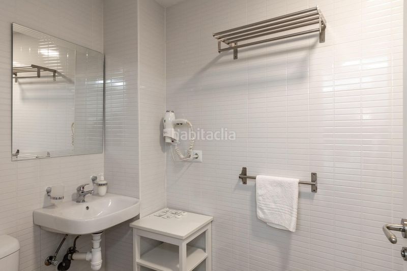 Foto 1afc6a1b-1717-4e68-94bb-f586d7929d3d. Edifici a Pueblo Calp