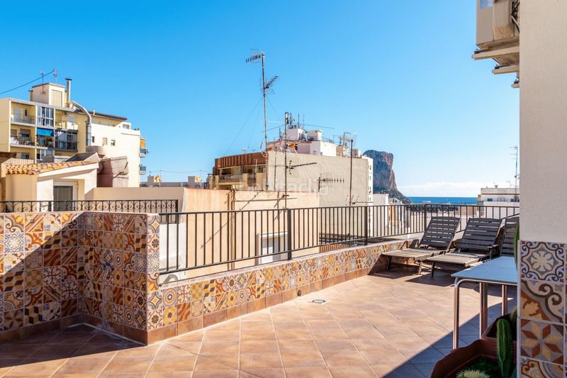 Foto afdc00cd-9d40-4df6-8b7d-72c25fc39c39. Edifici a Pueblo Calp