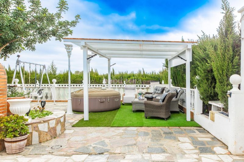 Foto 655c27ef-8009-412c-8204-dcf8bafb61b2. Xalet amb piscina a Turís