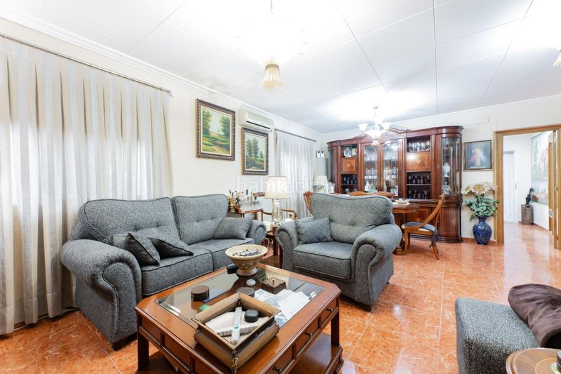 Foto 8b2823cf-aa44-40e7-9d9a-ca9eb4543a41. Xalet amb piscina a Turís