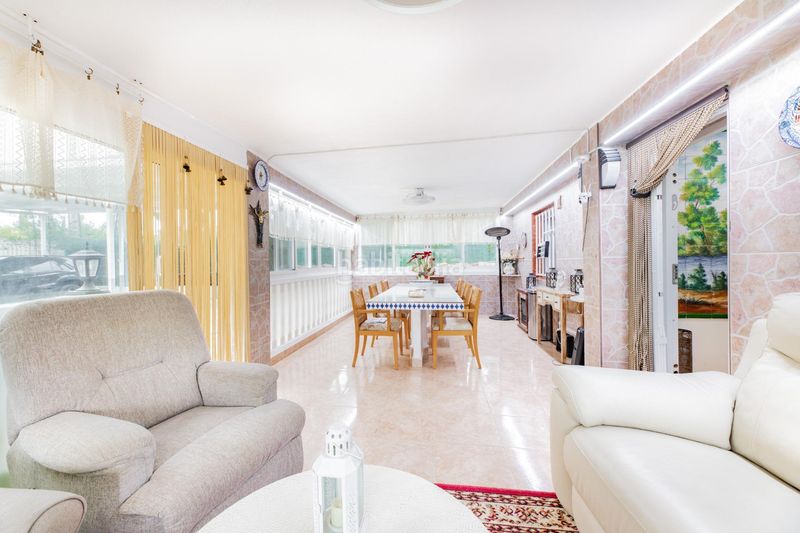 Foto e83d4c73-f31d-4588-9880-c5310eb4fc63. Xalet amb piscina a Turís