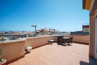�tic en Calle pintor sorolla 4. �tico con gran terraza de 45 m2 y 2 dormitorios en pilar de la h
