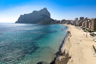 Appartement  Calle de ponent. Despierta frente al mar piso de ensueño en primera línea de la p