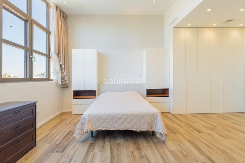 Foto 56e01d93-9e10-4ca1-92ce-8a65b1434448. Duplex con parcheggio piscina in Nou Campanar Valencia