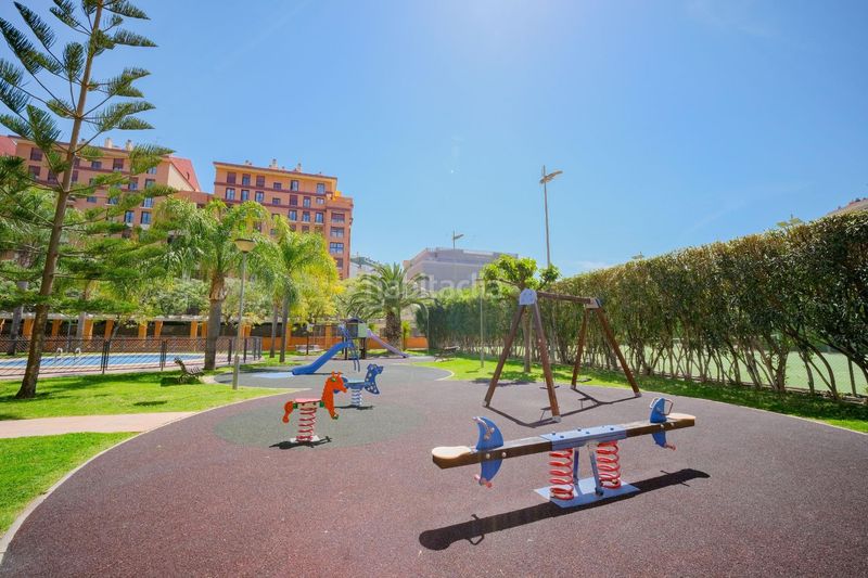 Foto 6776ffdb-fc70-4be9-88d2-46ea46d81a22. Duplex con parcheggio piscina in Nou Campanar Valencia