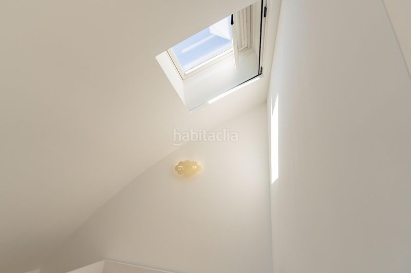 Foto 92894b2b-e6e4-4eb3-b85a-1ce95a5b5b77. Duplex con parcheggio piscina in Nou Campanar Valencia