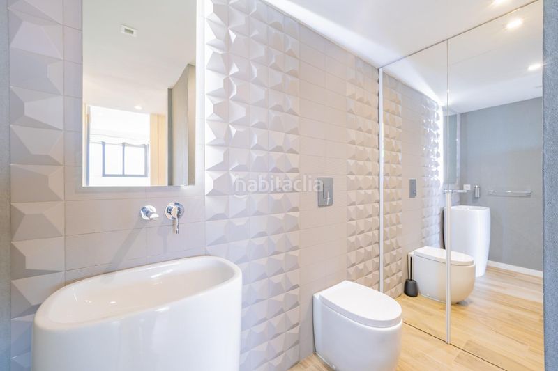 Foto a2c0d69f-b698-4b7f-b9cf-ebd3b95e0485. Duplex con parcheggio piscina in Nou Campanar Valencia