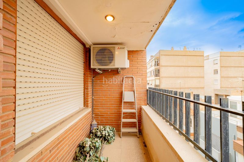 Foto bbd8f4c0-0ed4-4380-bd96-226e99f3c3ea. Pis amb calefacció aparcament a Centro Almazora / Almassora