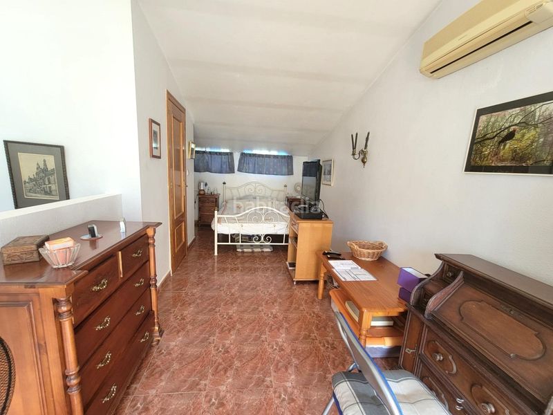 Foto 2e6097b1-faf8-4c74-90a0-f0bd47d39813. Casa adossada amb aparcament piscina a Playa Flamenca Orihuela