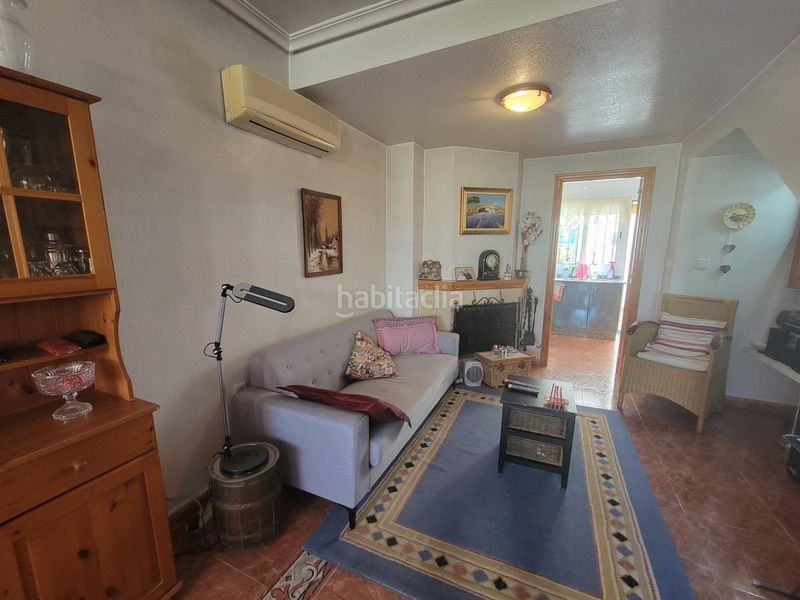 Foto b0b1744b-60ed-4b42-aec9-b953bb884da3. Casa adossada amb aparcament piscina a Playa Flamenca Orihuela