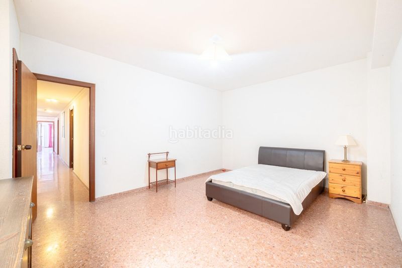 Foto a628de00-9462-4341-b438-6c23291713d8. Pis a Oliva pueblo Oliva