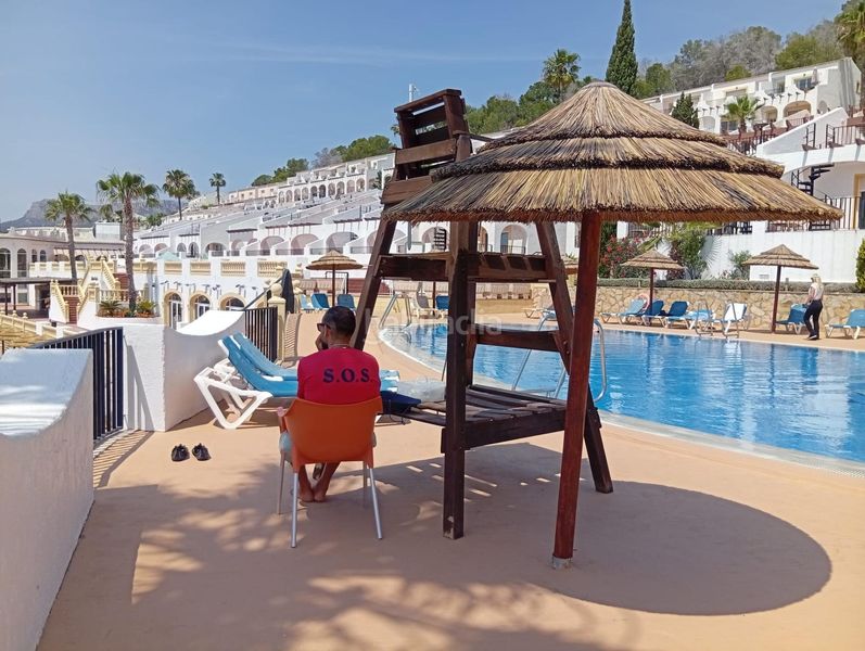 Foto b49492bd-ed05-443a-b15d-7cb975072377. Casa amb aparcament piscina a Cometa Calp
