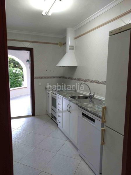 Foto d8a63cce-d7ad-44f8-8a5f-50628d4e3798. Xalet amb calefacció aparcament piscina a Canuta Calp