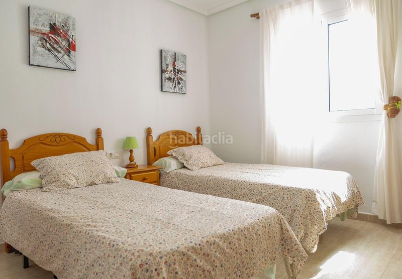 Foto 409b7518-d664-4274-a583-8bbba2072ecb. Casa aparellada amb calefacció piscina a Zeniamar - Horizonte - La Campana Orihuela
