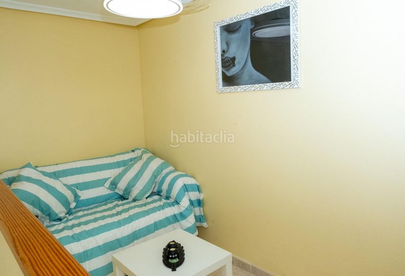 Foto 80d9b395-3c1e-4324-a020-05f7b71a18f9. Casa aparellada amb calefacció piscina a Zeniamar - Horizonte - La Campana Orihuela