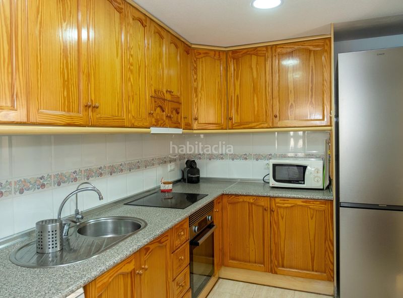 Foto dd825e1d-606a-4b96-8dd2-e7ccfc10d24a. Casa aparellada amb calefacció piscina a Zeniamar - Horizonte - La Campana Orihuela