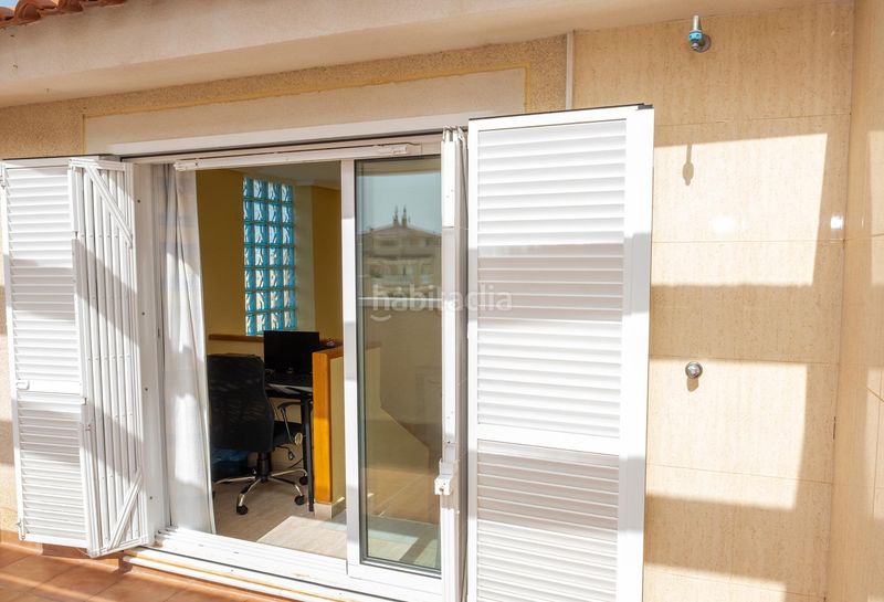 Foto f2df8c0f-84d0-4f94-a8bb-0d782f610b61. Casa aparellada amb calefacció piscina a Zeniamar - Horizonte - La Campana Orihuela