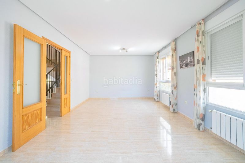 Foto 486d9af7-807e-49a7-a118-1f720e846e85. Casa adossada amb calefacció aparcament a Pobla Tornesa (la)