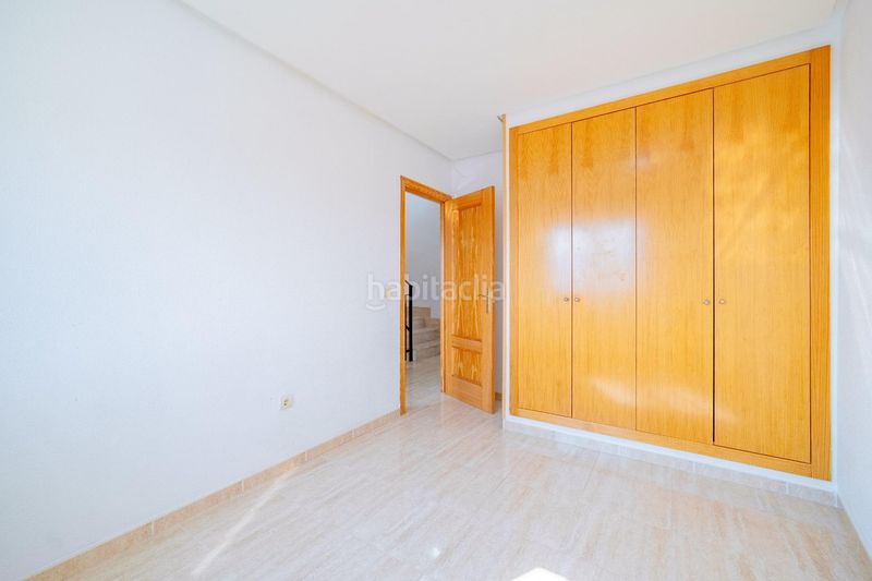Foto dc17d299-a99d-4514-a492-405746a394ac. Casa adossada amb calefacció aparcament a Pobla Tornesa (la)