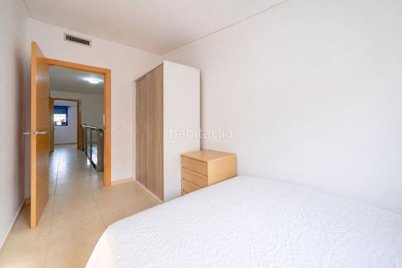 Foto a52e99fc-b2b4-4982-8945-ca0891b0ef70. Casa adossada amb calefacció aparcament piscina a Almazora / Almassora