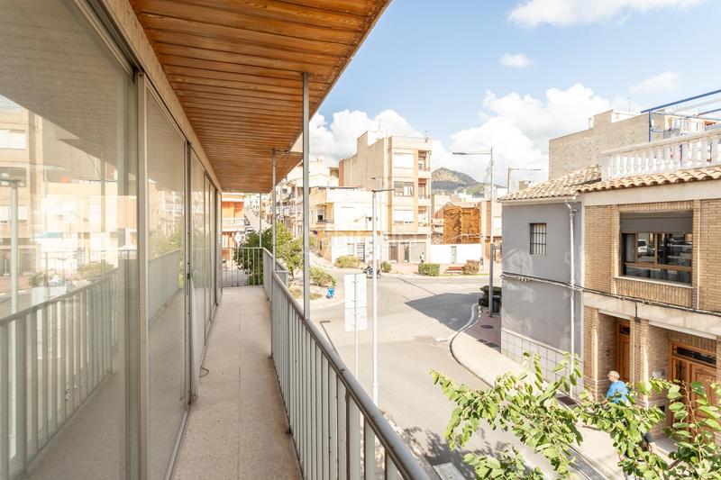 Foto 2660a599-2097-4317-9a46-f49fda13772d. Local comercial en xaco 39 local comercial con grandes posibilidades de inversión en Vall d´Uixó (la)