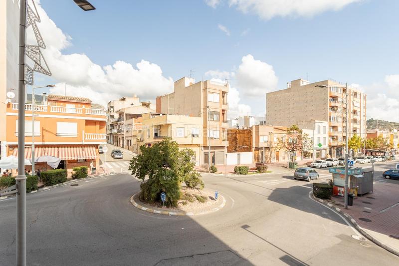 Foto 90651594-93e5-47dc-8487-4fcce41f73a3. Local comercial en xaco 39 local comercial con grandes posibilidades de inversión en Vall d´Uixó (la)