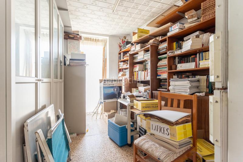 Foto b35cc281-7254-4f18-8c47-d9ea0ad2f359. Local comercial en xaco 39 local comercial con grandes posibilidades de inversión en Vall d´Uixó (la)