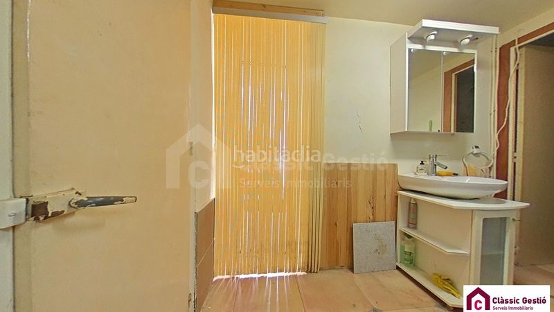 Foto b1590ac4-be07-438c-9368-421927c39193. Casa adossada amb calefacció a Balsareny