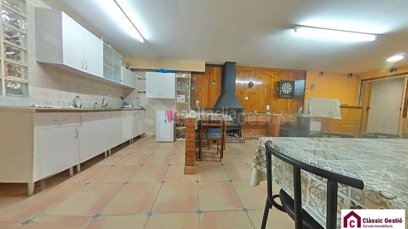 Foto f13047ee-8de5-4568-8b47-97723e1c3c23. Casa adossada amb calefacció a Balsareny