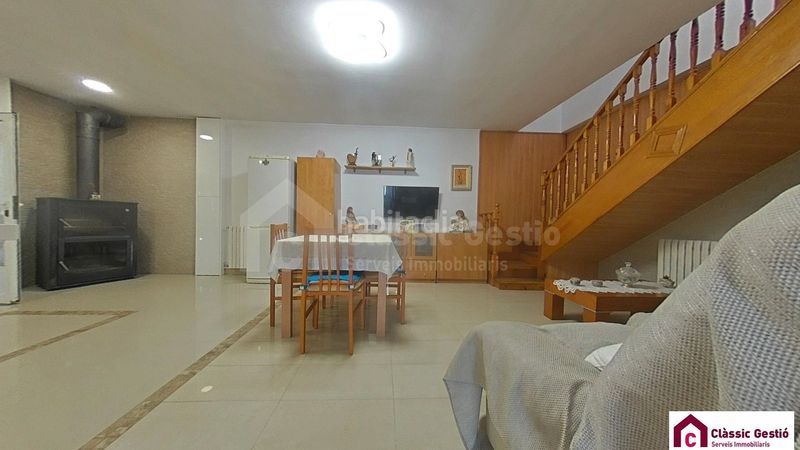 Foto 386aa889-3b72-4cb8-843c-3d0866e4a5c1. Casa amb calefacció a Can Parellada Terrassa