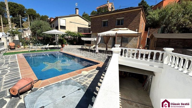 Foto 64099727-c2a1-41a8-b73f-5aa4c2d3fee2. Casa amb calefacció a Can Parellada Terrassa