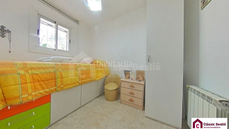 Foto 692ad47b-383d-457f-96e7-00ead419e477. Casa amb calefacció a Can Parellada Terrassa