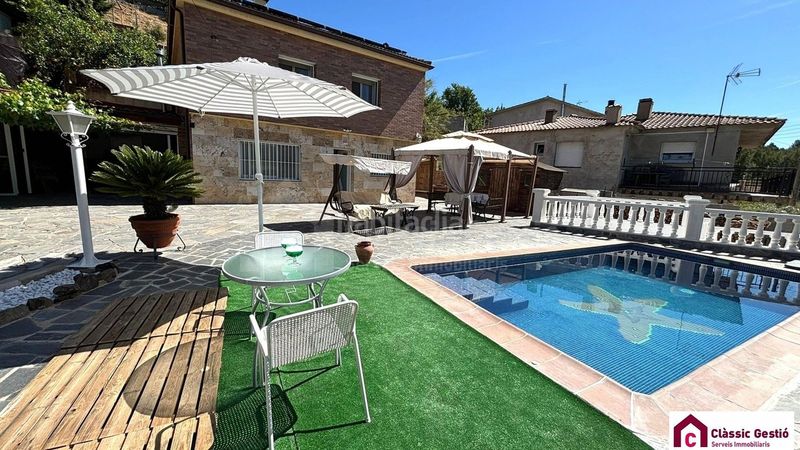 Foto 6995a80b-2600-4c0a-8c97-b1709b269769. Casa amb calefacció a Can Parellada Terrassa