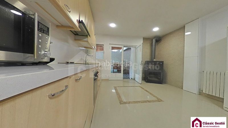 Foto ca0558e3-0340-4af9-a2d6-9661e09948aa. Casa amb calefacció a Can Parellada Terrassa