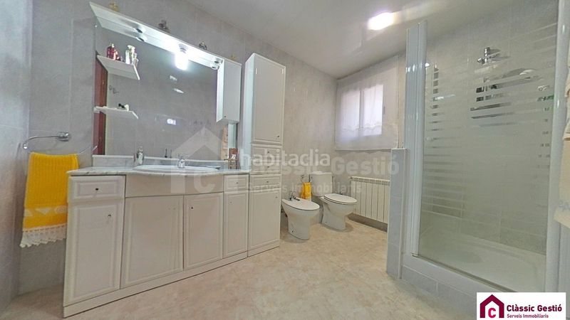 Foto f8432c5b-826a-4070-b81a-bba2e51ff750. Casa amb calefacció a Can Parellada Terrassa