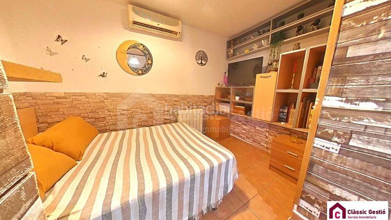 Foto 6cd5eb3f-a674-4eaf-867b-ed14161d038a. Casa amb xemeneia calefacció piscina a Corbera de Llobregat