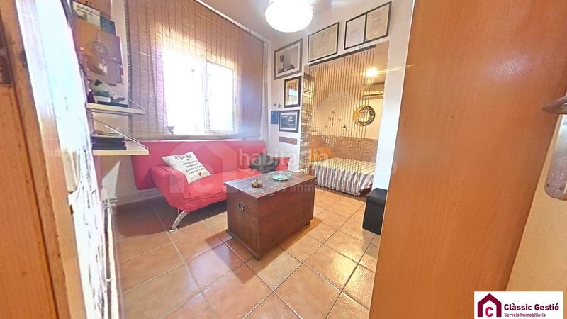 Foto edc67974-def8-4b71-88d9-56b96071a3ef. Casa amb xemeneia calefacció piscina a Corbera de Llobregat