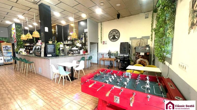 Foto 4a8bda50-0216-435c-ab0a-7adb139a5621. Traspaso local comercial excepcional oportunidad de traspaso: bar-lounge restaurante en pleno funcionamiento. en Llagosta (La)