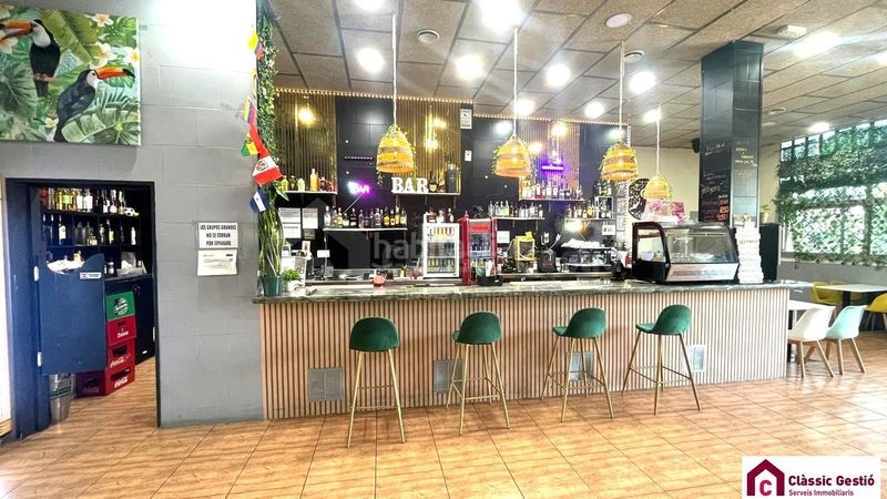 Foto b20a6415-1aad-4a87-860a-e0a259773a21. Traspaso local comercial excepcional oportunidad de traspaso: bar-lounge restaurante en pleno funcionamiento. en Llagosta (La)