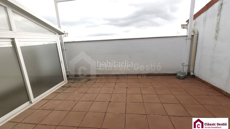 Foto b1ae0b9a-9c8b-4b46-962f-d20c5e765263. Dúplex amb calefacció a Ca n'Anglada Terrassa