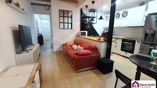 Flat in Sant Andreu de Palomar. Planta baixa 77 m² sant andreu 3hb 2b pati 25 m²