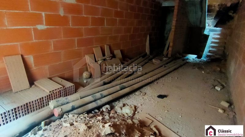 Foto f27e11dd-ba83-4604-b0b5-f8b937f1843f. Casa adossada a Prats de Rei (Els)