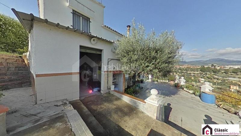 Foto 1ab9a52d-2745-4c24-b200-734bb3221325. Casa amb calefacció a Les Martines Terrassa