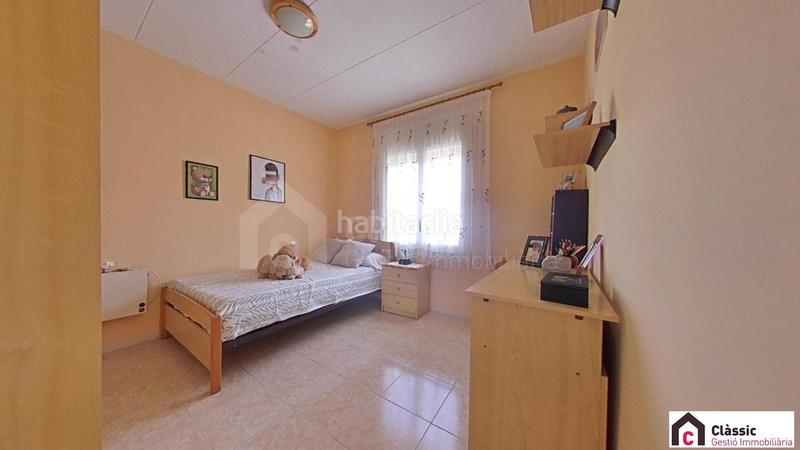 Foto fa63434e-e4e8-4f57-bcab-61eaa7e40ee0. Casa amb calefacció a Les Martines Terrassa