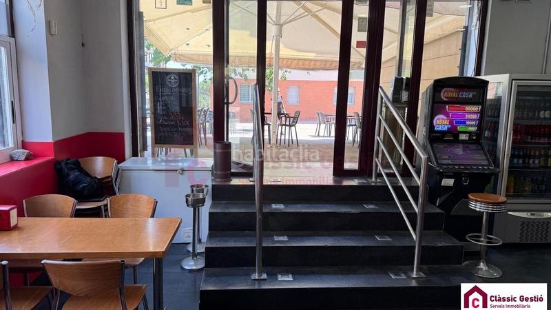 Foto f9c51db0-42f0-4f94-8e3a-1ba845be6b57. Pas-de-porte local commercial dans Les Arenes - La Grípia - Can Montllor Terrassa