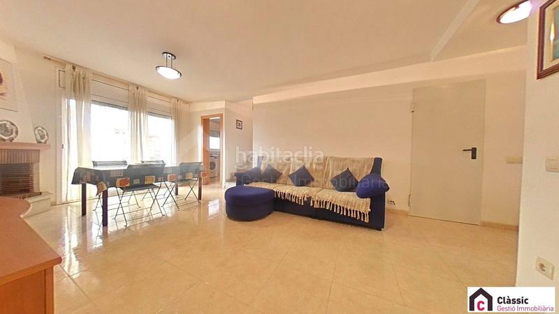 Foto 1636d4d0-75dd-4e48-99bb-fe270bf4977c. Casa  adosada 152 m junto roda bará 3hb 2b pk en Roda de Barà