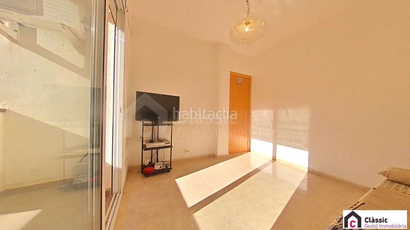 Foto c48204cd-a16f-4a7f-ba57-2ac579bdcc48. Casa  adosada 152 m junto roda bará 3hb 2b pk en Roda de Barà